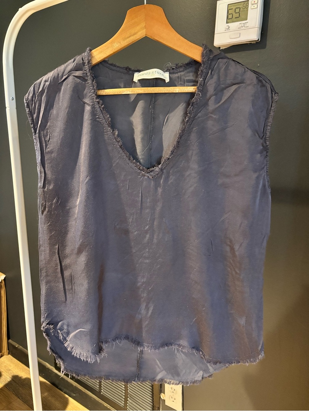 Frayed V-Neck Sleeveless Tank Top - dark Grey